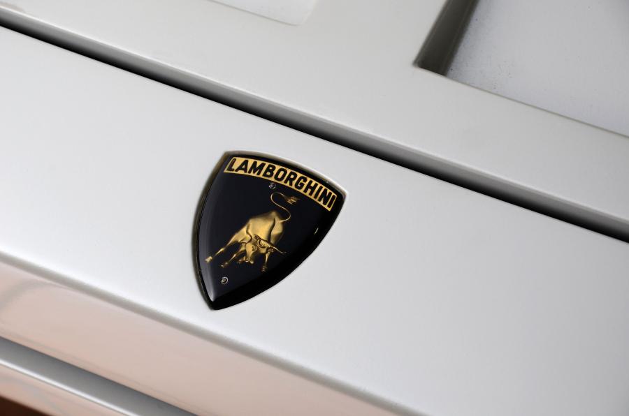  Lamborghini Bravo P300 1974 года  (фото 6 из 14)